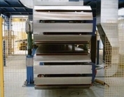 機械、連続的なウレタン フォーム機械を作る色の鋼板サンドイッチ パネル